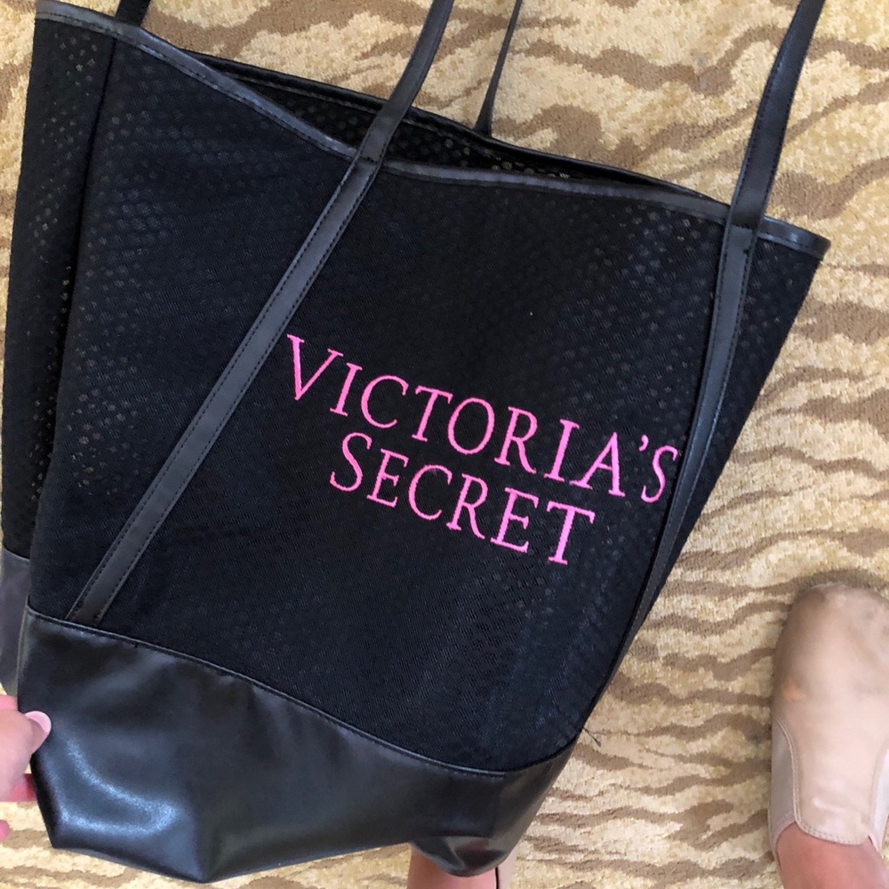 VS tote